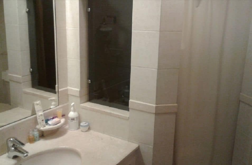 Embassy Inn, Karachi Bagian luar foto