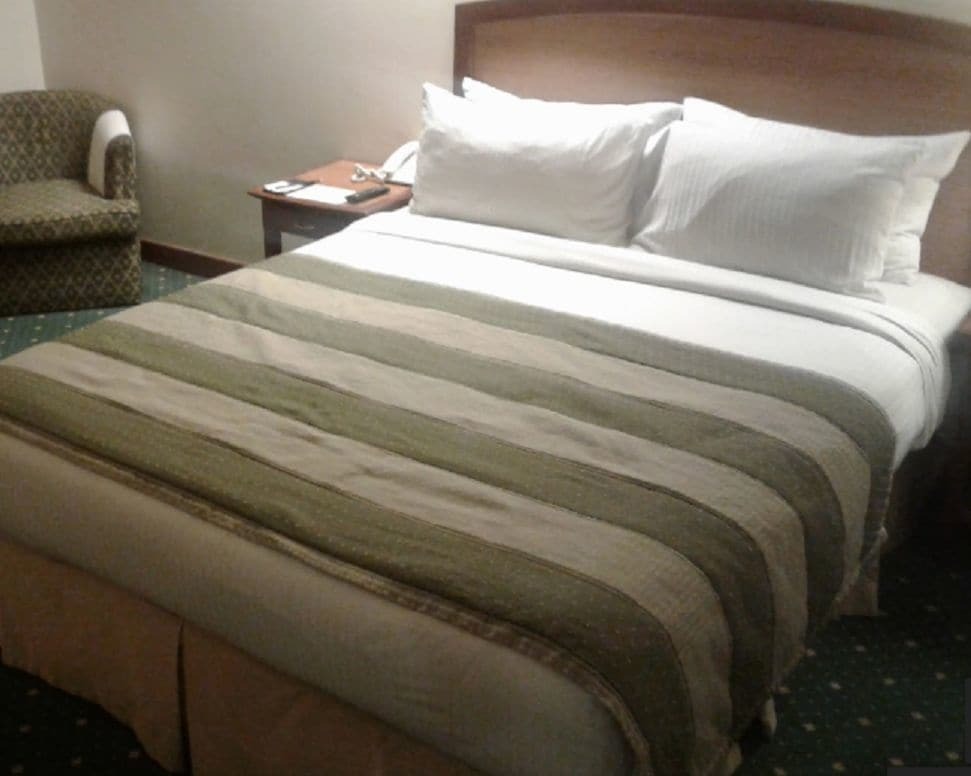 Embassy Inn, Karachi Bagian luar foto