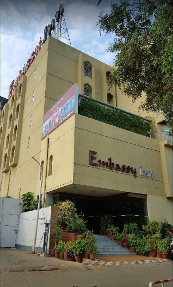 Embassy Inn, Karachi Bagian luar foto
